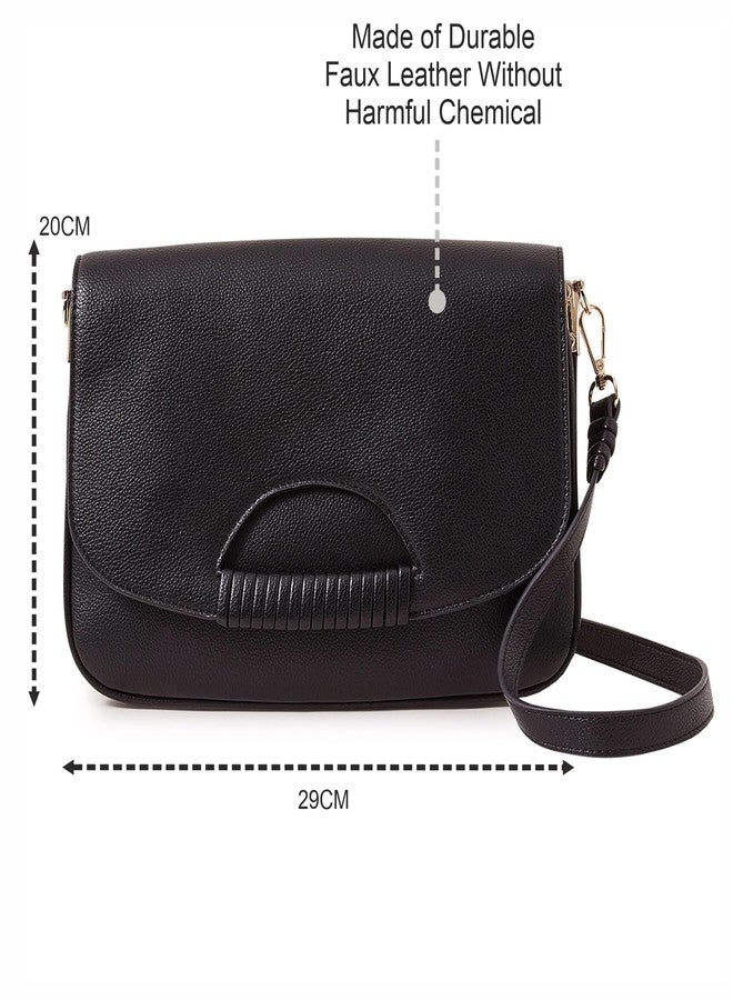 أكسيسورايز حقيبة كروس بودي سوداء بمقبض ملفوف من أكسسورايز لندن للنساء - Image 4